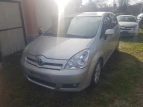  Toyota Corolla verso
