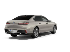 BMW 740 xDrive - 215000 лв. - 49808915 3