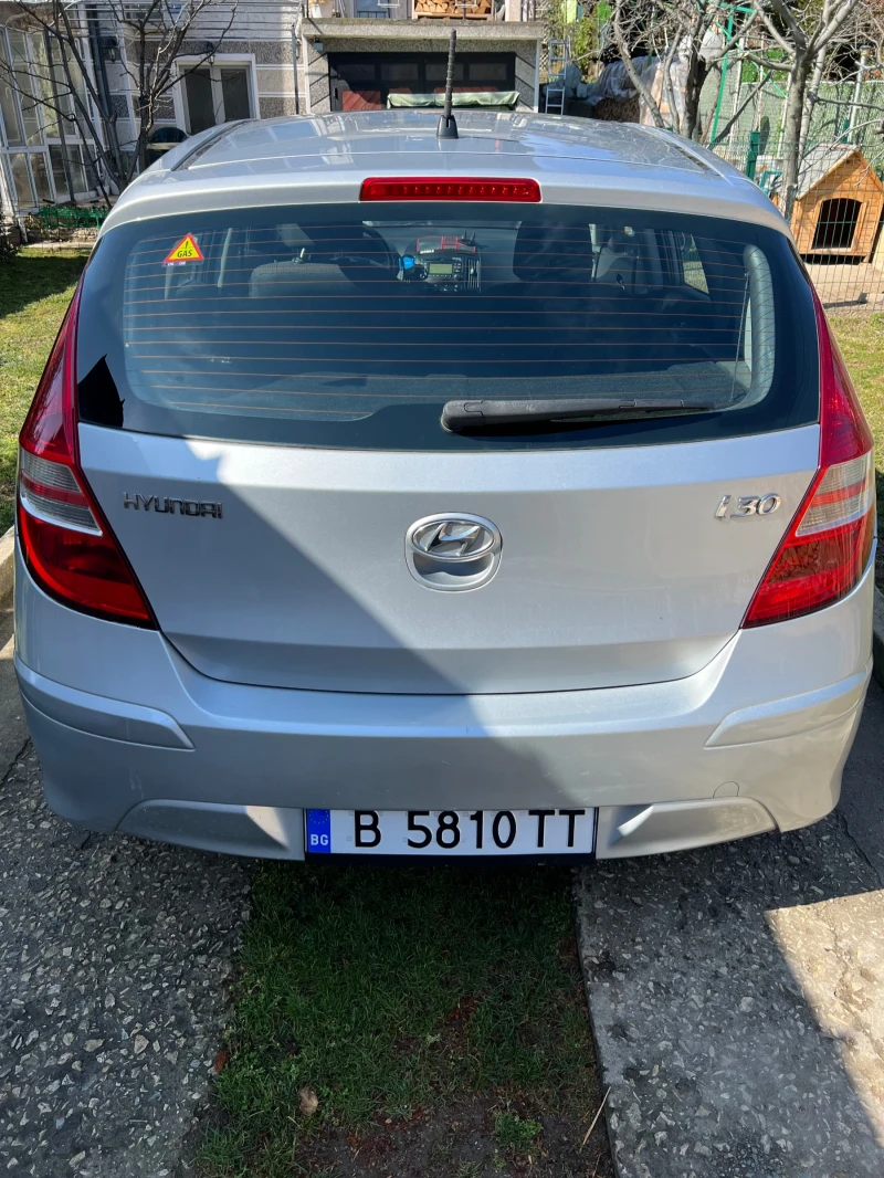 Hyundai I30 1.4, снимка 5 - Автомобили и джипове - 49420200