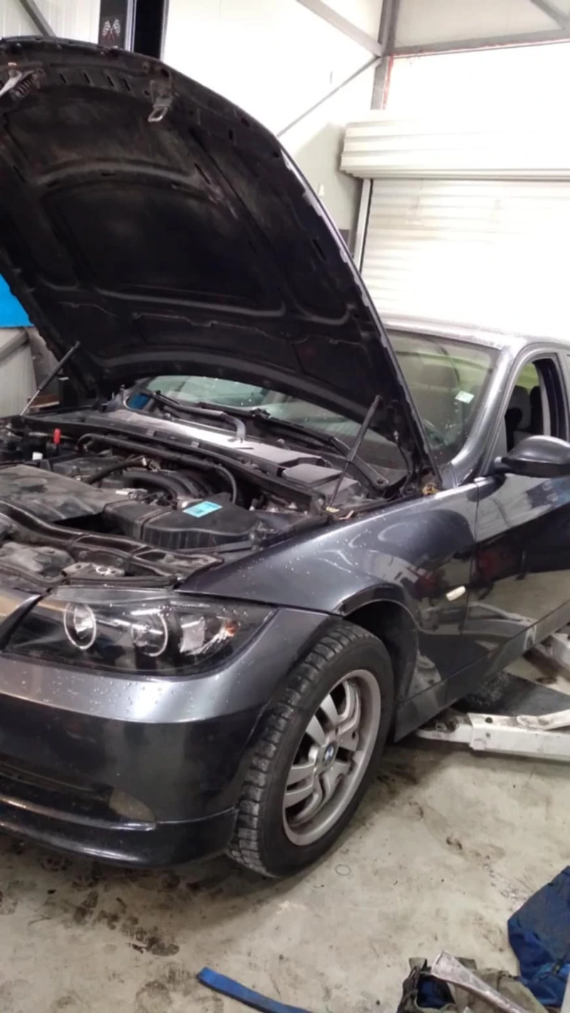 BMW 318 2.0 GAS+ NAVI, снимка 13 - Автомобили и джипове - 49467790