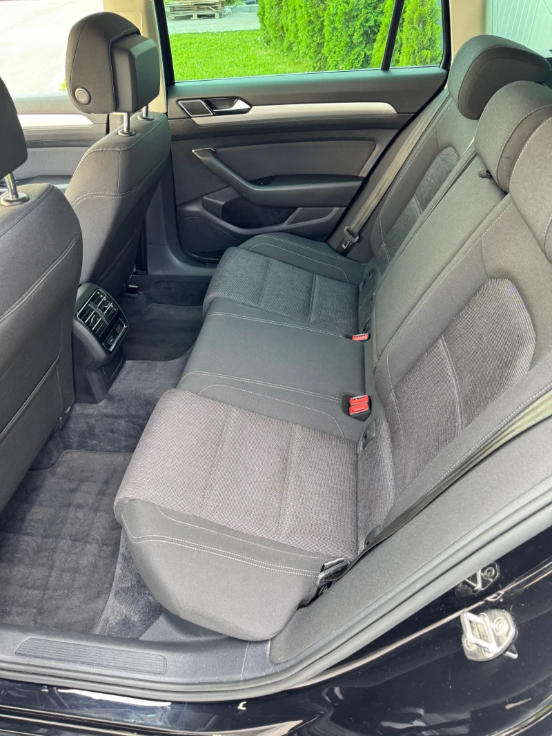 VW Passat 2.0BTDI 4x4, снимка 14 - Автомобили и джипове - 50487901