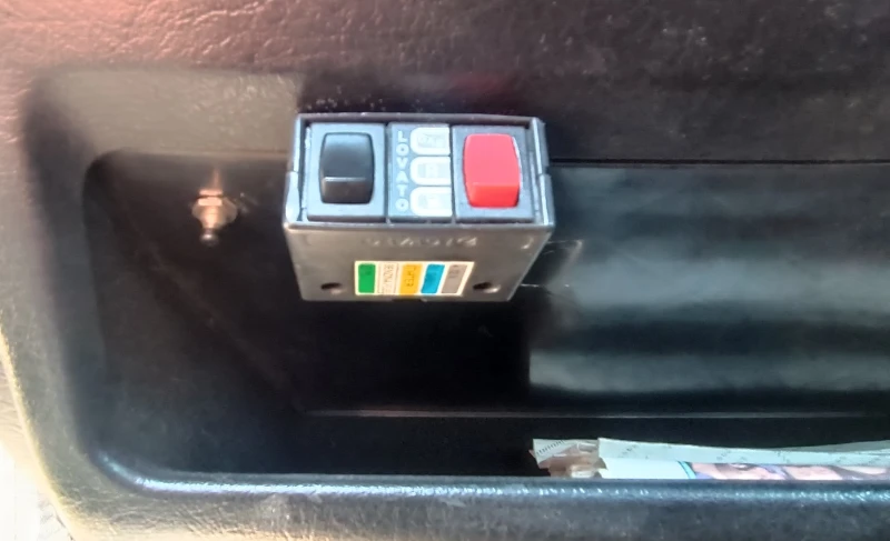 Audi 80, снимка 8 - Автомобили и джипове - 50584256