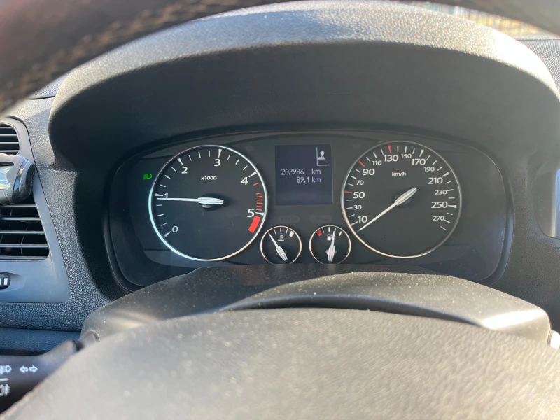 Renault Laguna GRANDTOUR, снимка 5 - Автомобили и джипове - 51574319