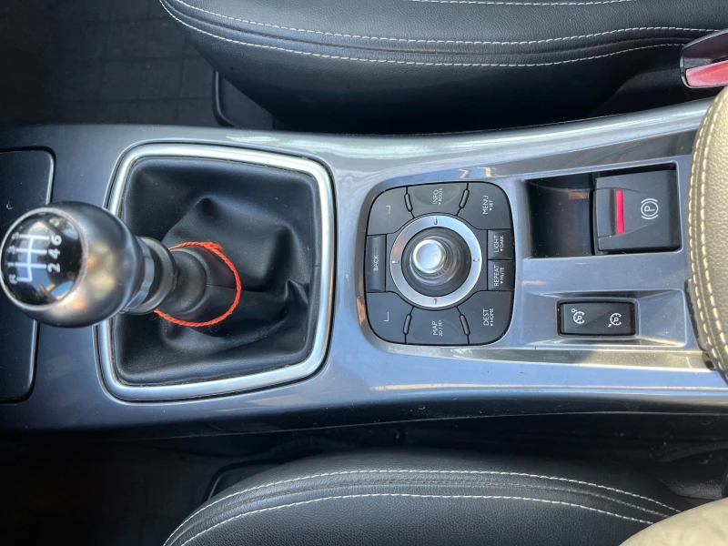 Renault Laguna GRANDTOUR, снимка 6 - Автомобили и джипове - 51574319