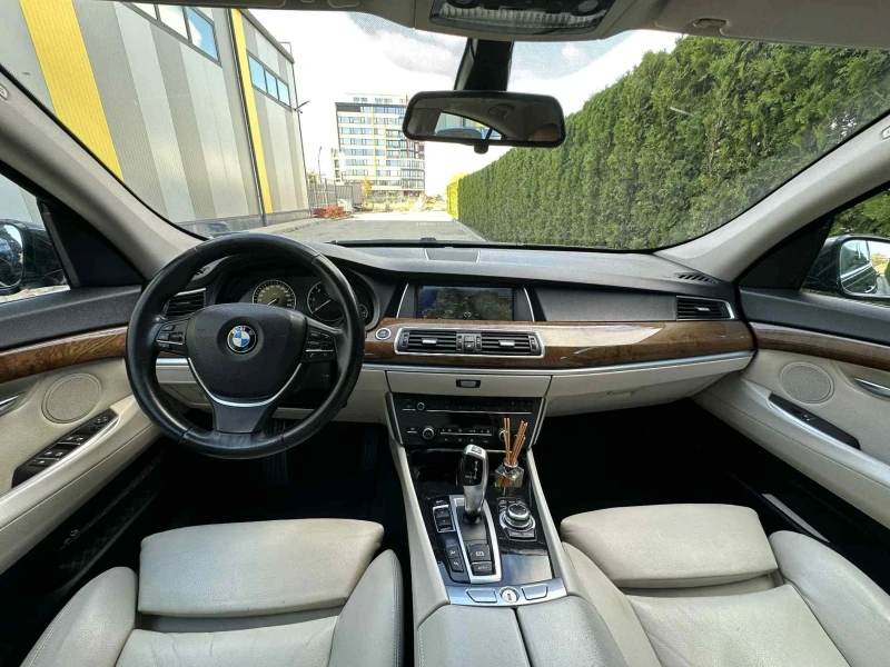 BMW 5 Gran Turismo 530D Xdraiv, снимка 10 - Автомобили и джипове - 52595448