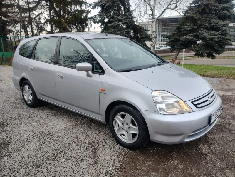 Honda Stream 2.0i 156k.c, снимка 3 - Автомобили и джипове - 53275071