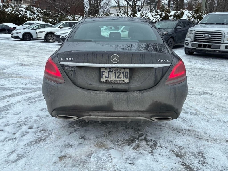 Mercedes-Benz C 300 * CARFAX * БЕЗ ПЪРВОНАЧАЛНА ВНОСКА, снимка 4 - Автомобили и джипове - 53275467