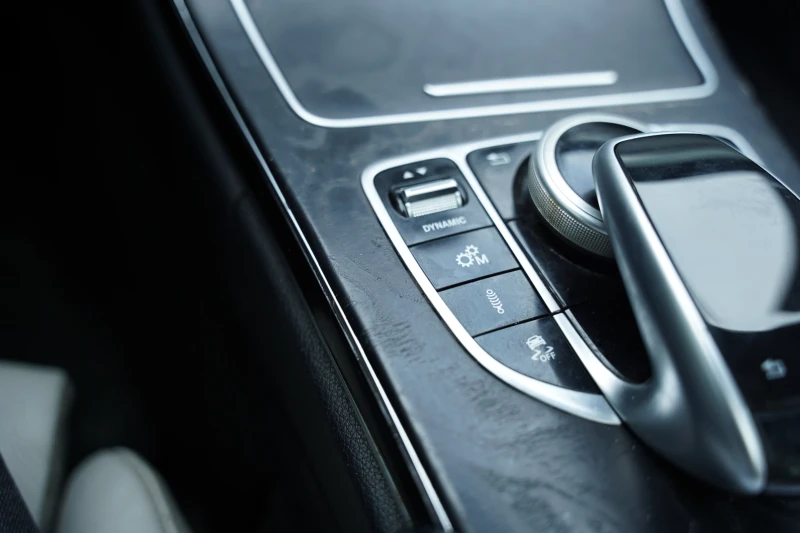 Mercedes-Benz C 43 AMG 4MATIC / BURMESTER / ПОДГРЕВИ / ПАНОРАМА, снимка 12 - Автомобили и джипове - 53404934