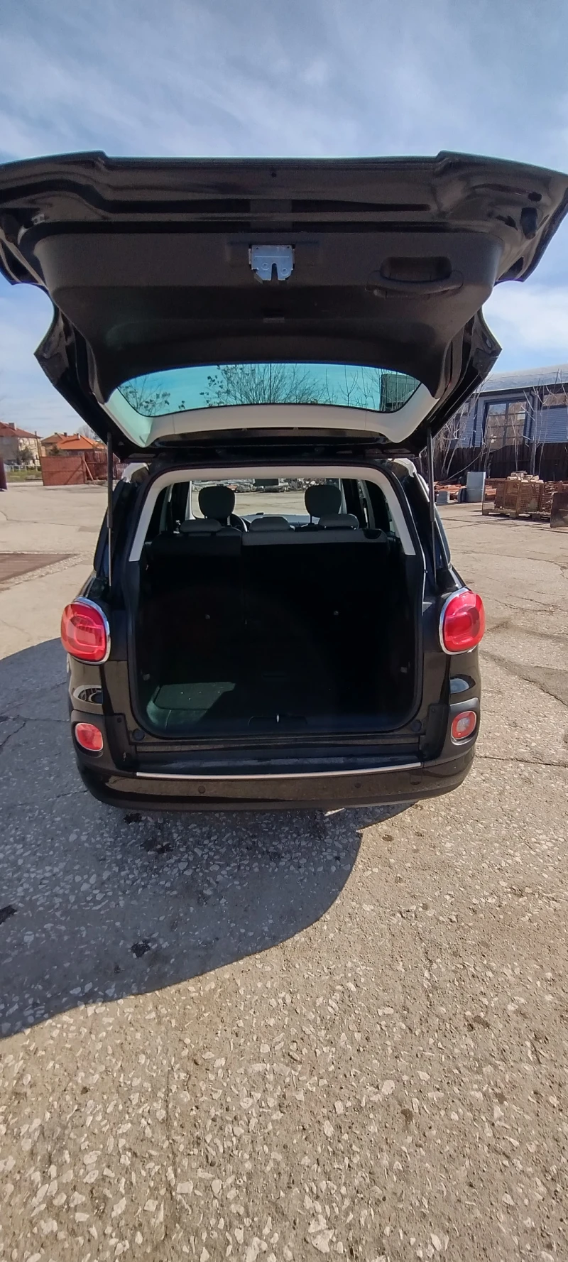 Fiat 500L Living, снимка 10 - Автомобили и джипове - 53405571