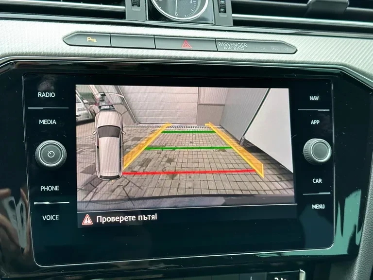 VW Passat VARIANT 2.0 TSi R-line 4Motion, снимка 15 - Автомобили и джипове - 52932020