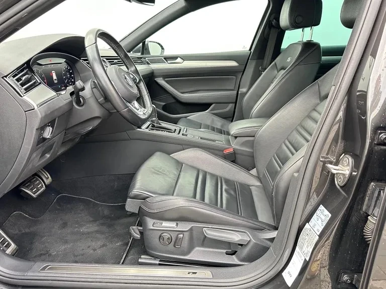 VW Passat VARIANT 2.0 TSi R-line 4Motion, снимка 7 - Автомобили и джипове - 52932020