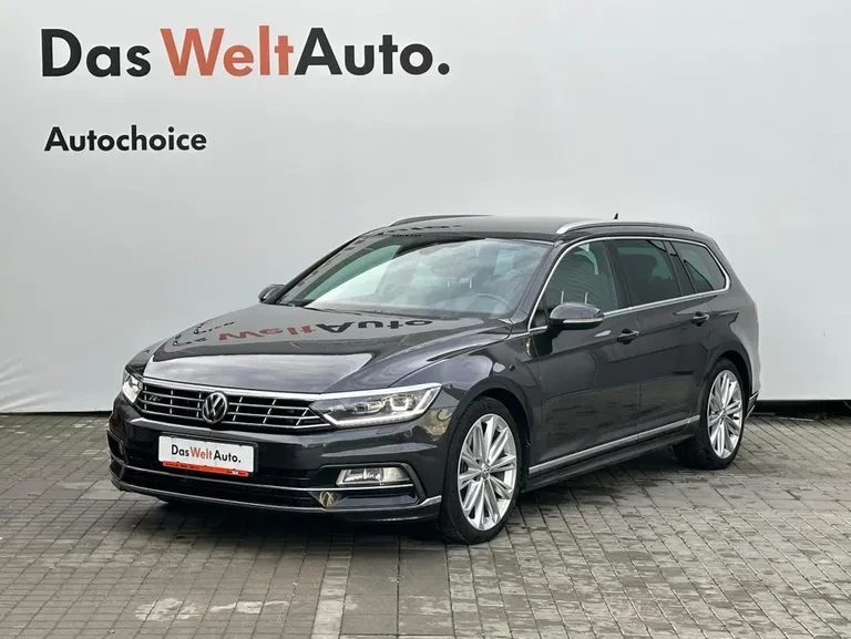VW Passat VARIANT 2.0 TSi R-line 4Motion