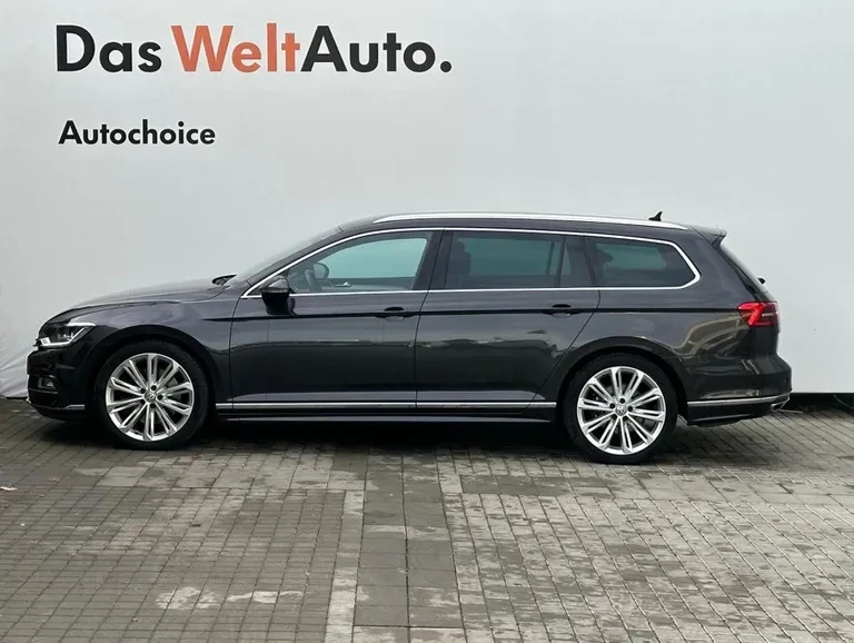 VW Passat VARIANT 2.0 TSi R-line 4Motion, снимка 4 - Автомобили и джипове - 52932020