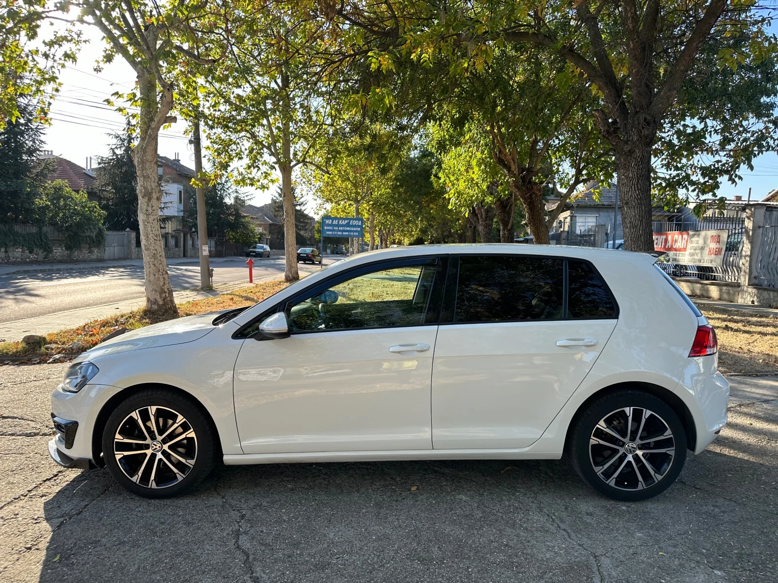 VW Golf  BENZIN TFSI R-LINE - изображение 8