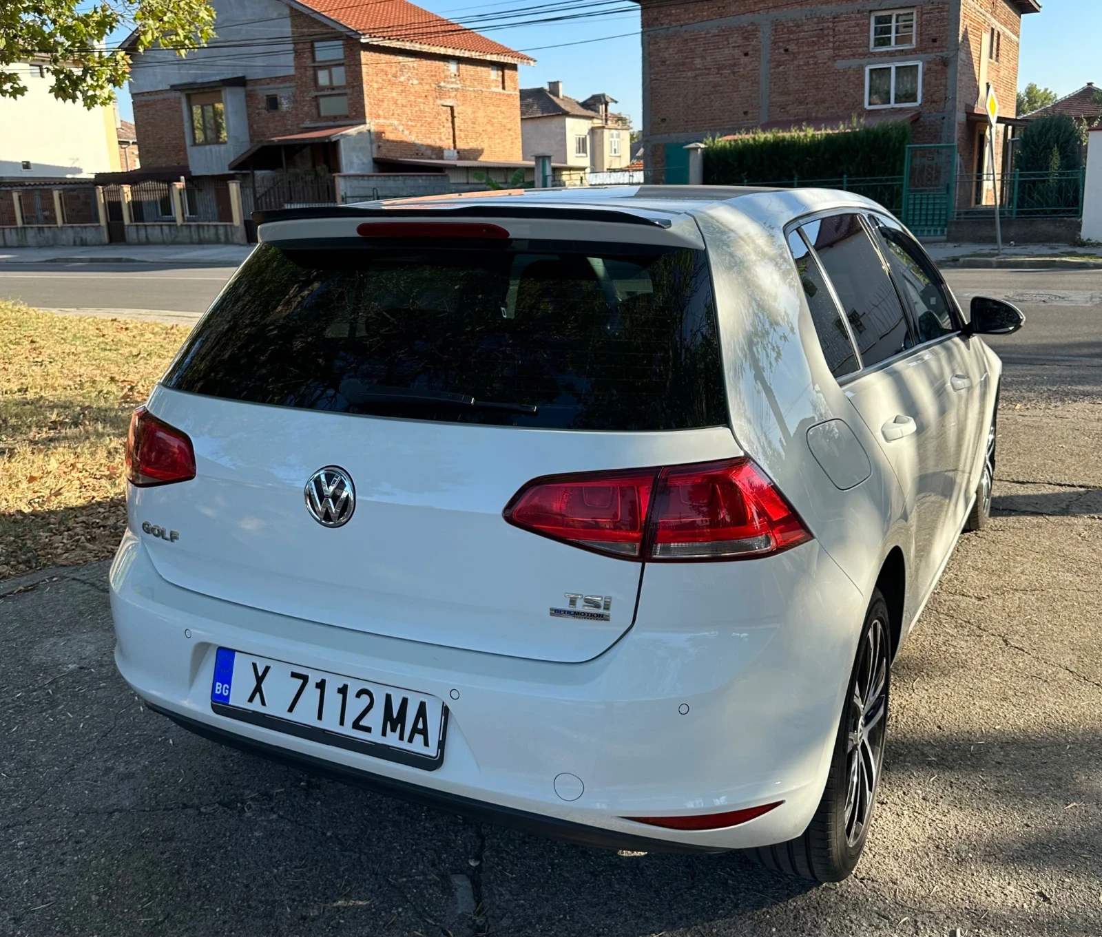 VW Golf  BENZIN TFSI R-LINE - изображение 5