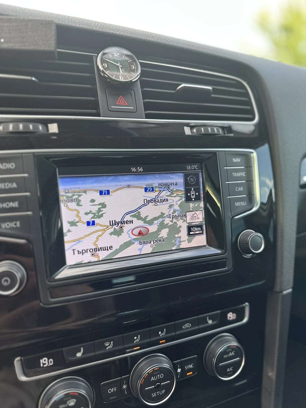 VW Golf Variant 1.6 TDI - изображение 10