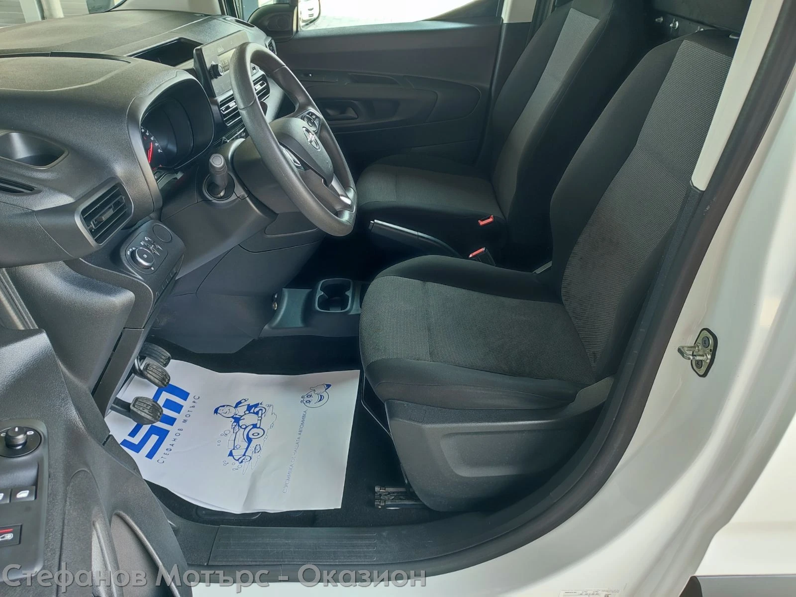 Opel Combo Van Selection 1.5 Diesel (102hp) MT5 - изображение 10