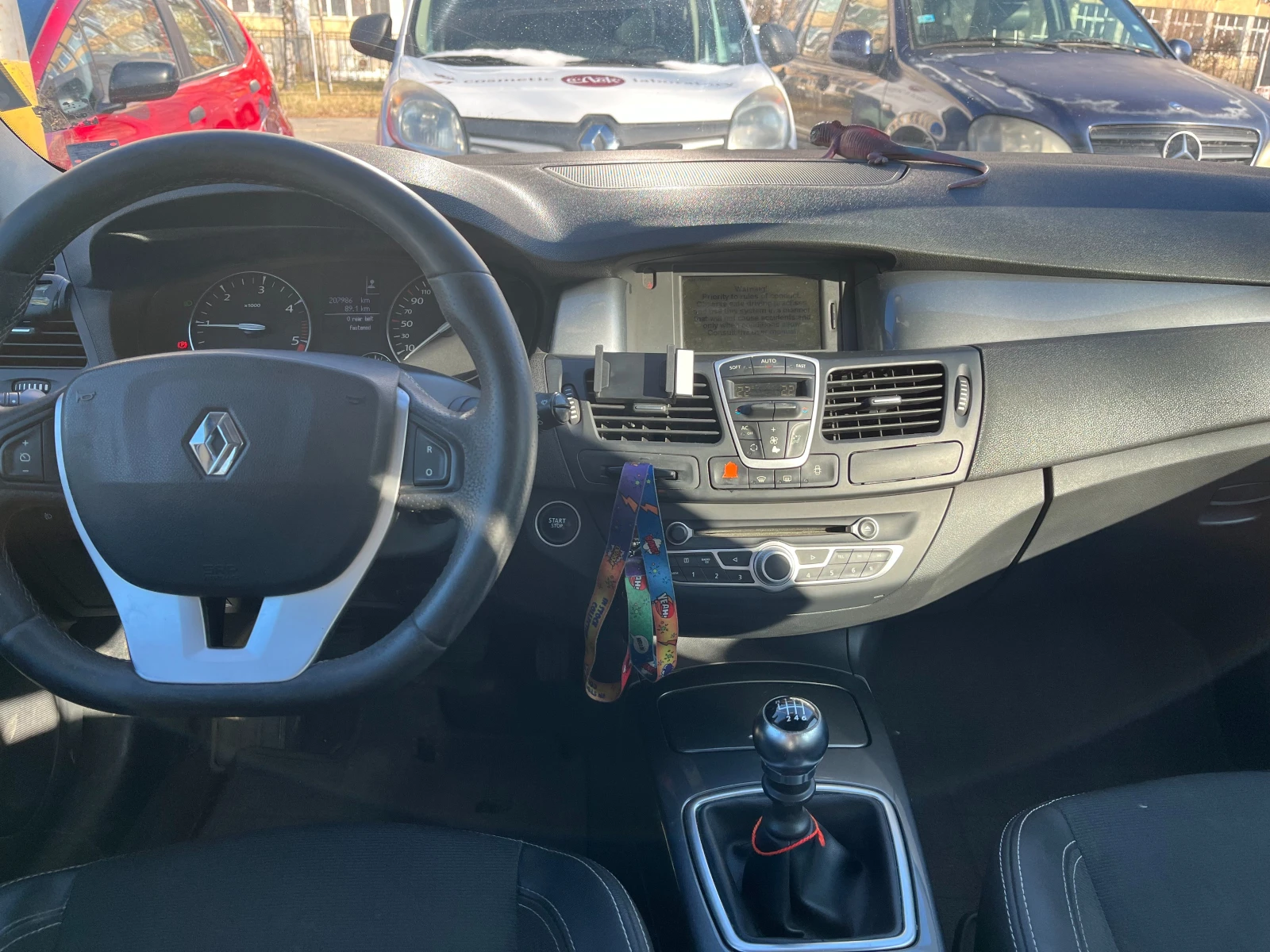 Renault Laguna GRANDTOUR - изображение 2