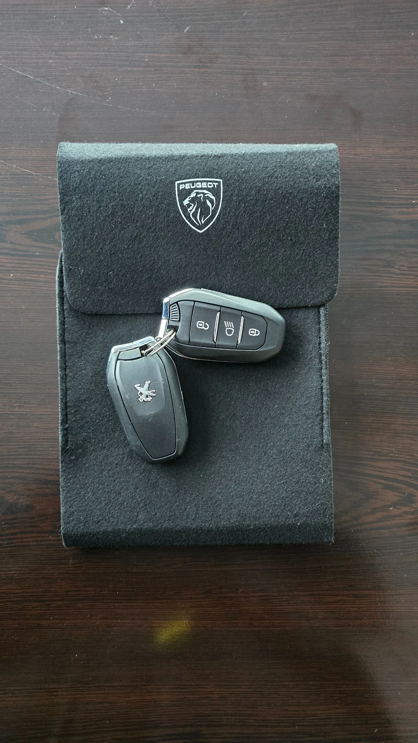 Peugeot 3008 1.2i * Allure* * EAT8* �����������*  | Mobile.bg � ����������� 17