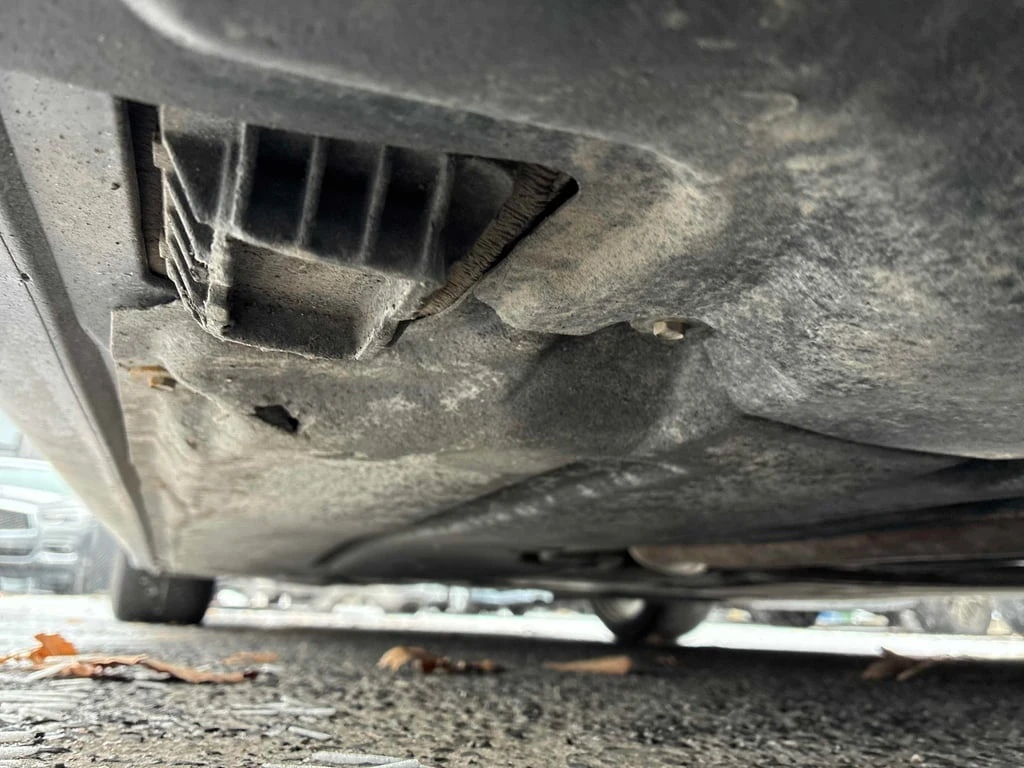 BMW 550 M550i xDrive  CARFAX | Mobile.bg � ����������� 12