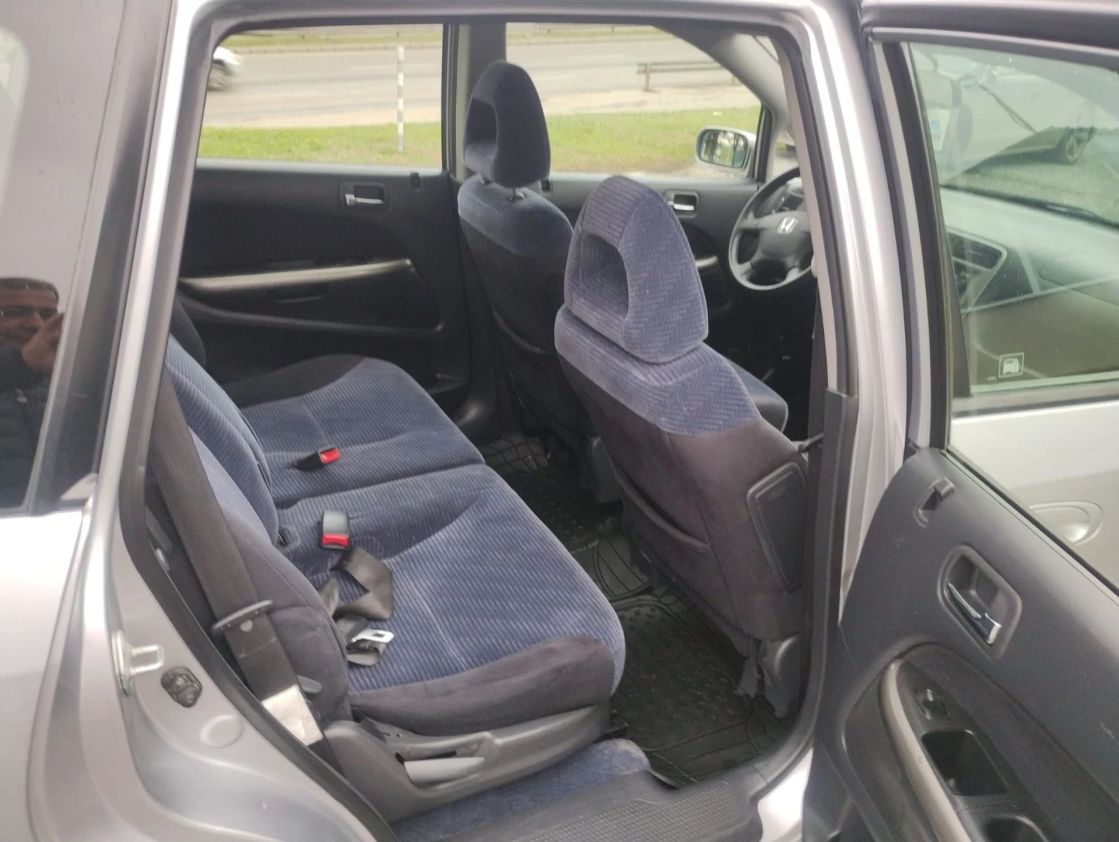 Honda Stream 2.0i 156k.c | Mobile.bg � ����������� 13