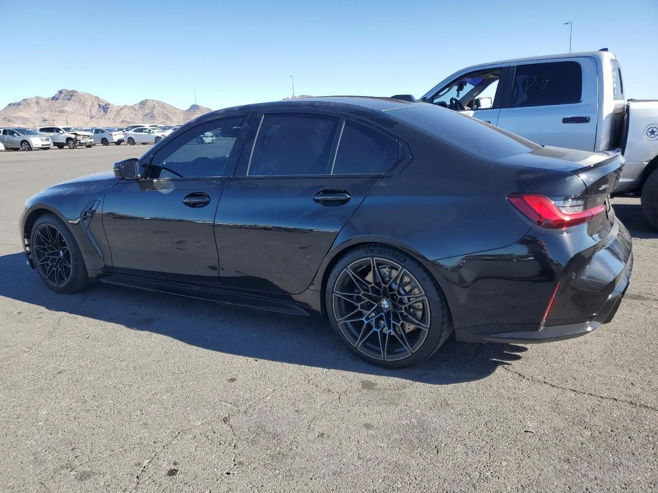 BMW M3 Competition xDrive - изображение 2