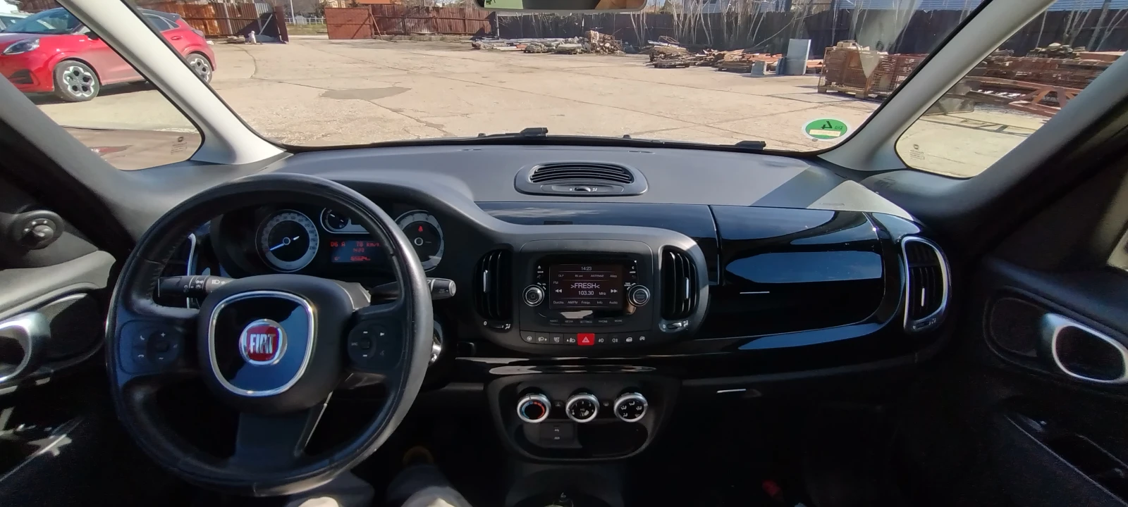 Fiat 500L Living - изображение 7