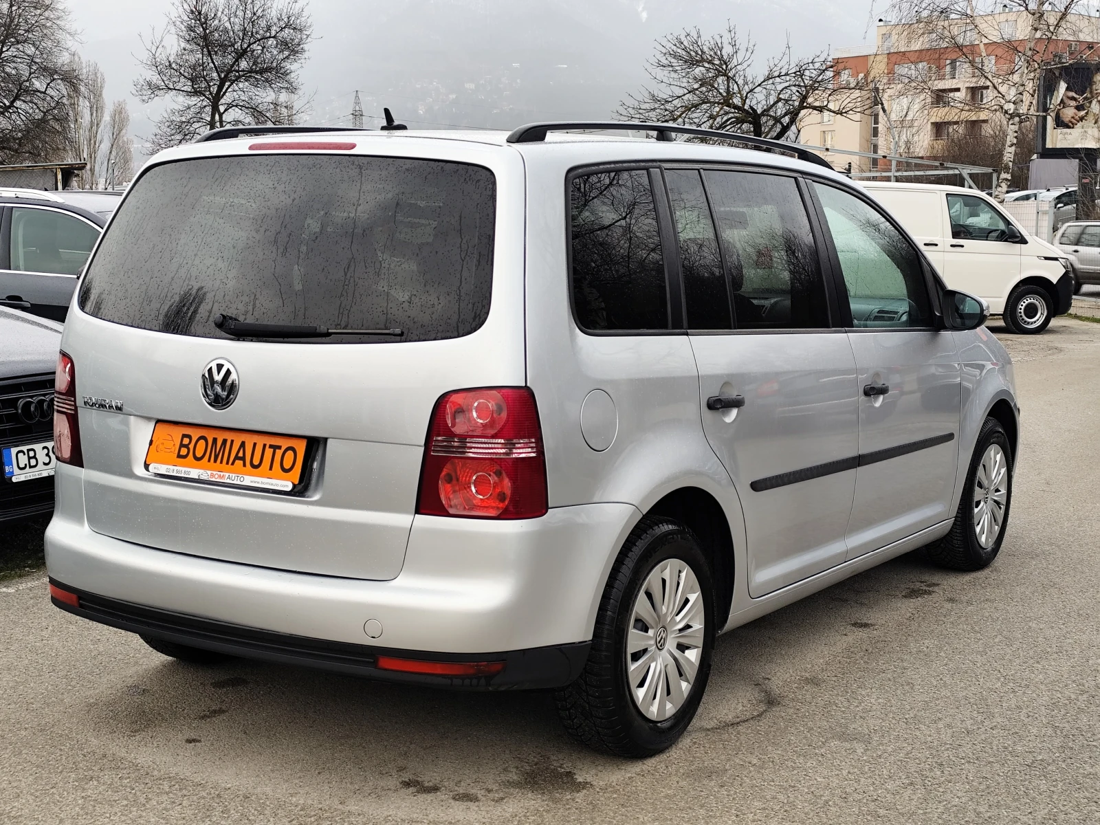 VW Touran 1.6i* 7 МЕСТА* KLIMA*  - изображение 4