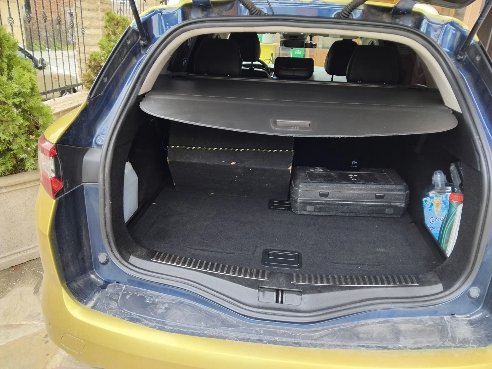 Renault Megane, снимка 4 - Автомобили и джипове - 54014853