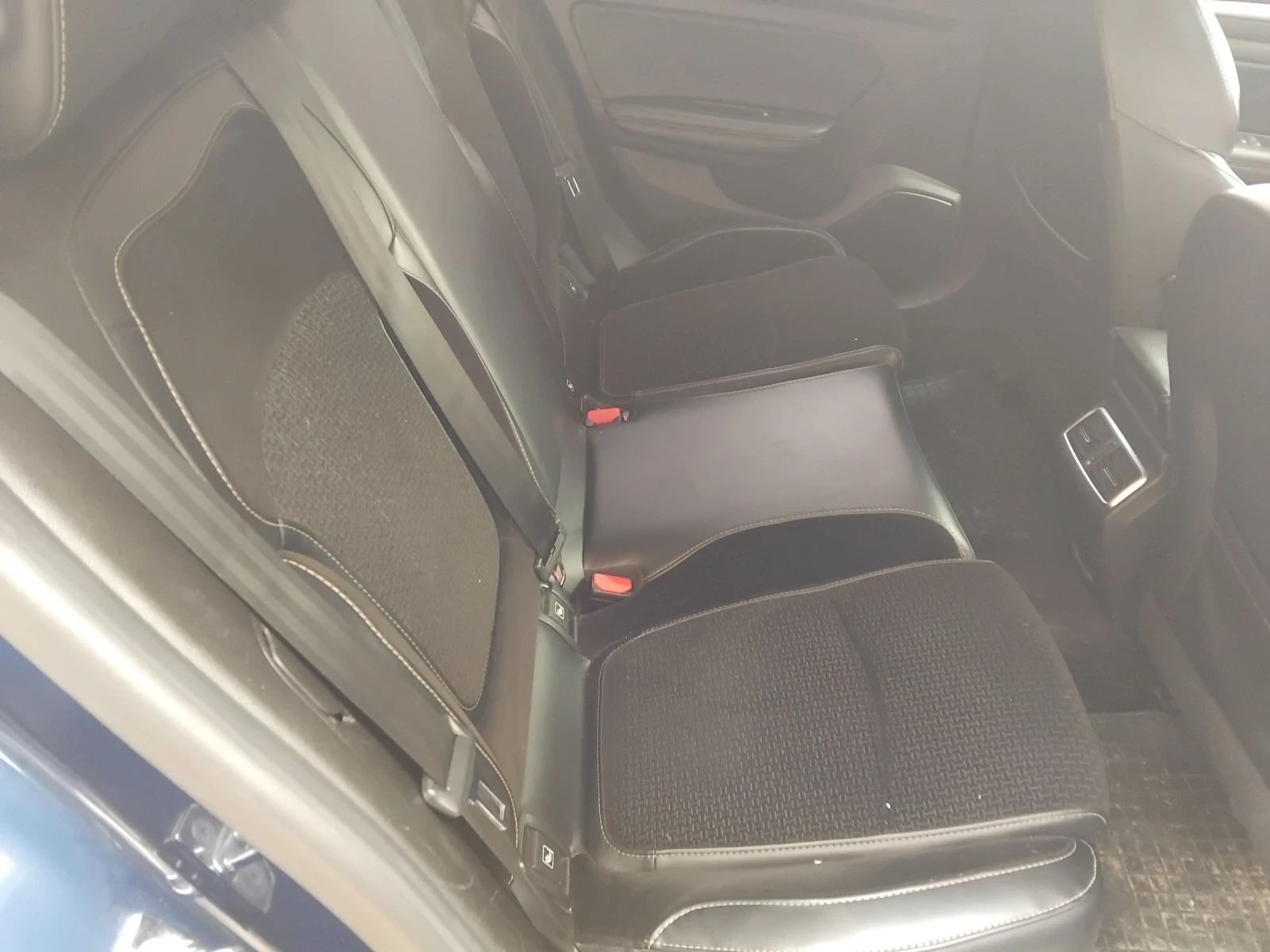 Renault Megane, снимка 3 - Автомобили и джипове - 54014853