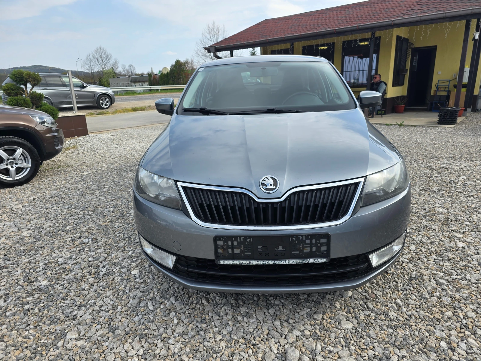 Skoda Rapid 1, 2 NAVI KLIMATRON, снимка 2 - Автомобили и джипове - 54243691