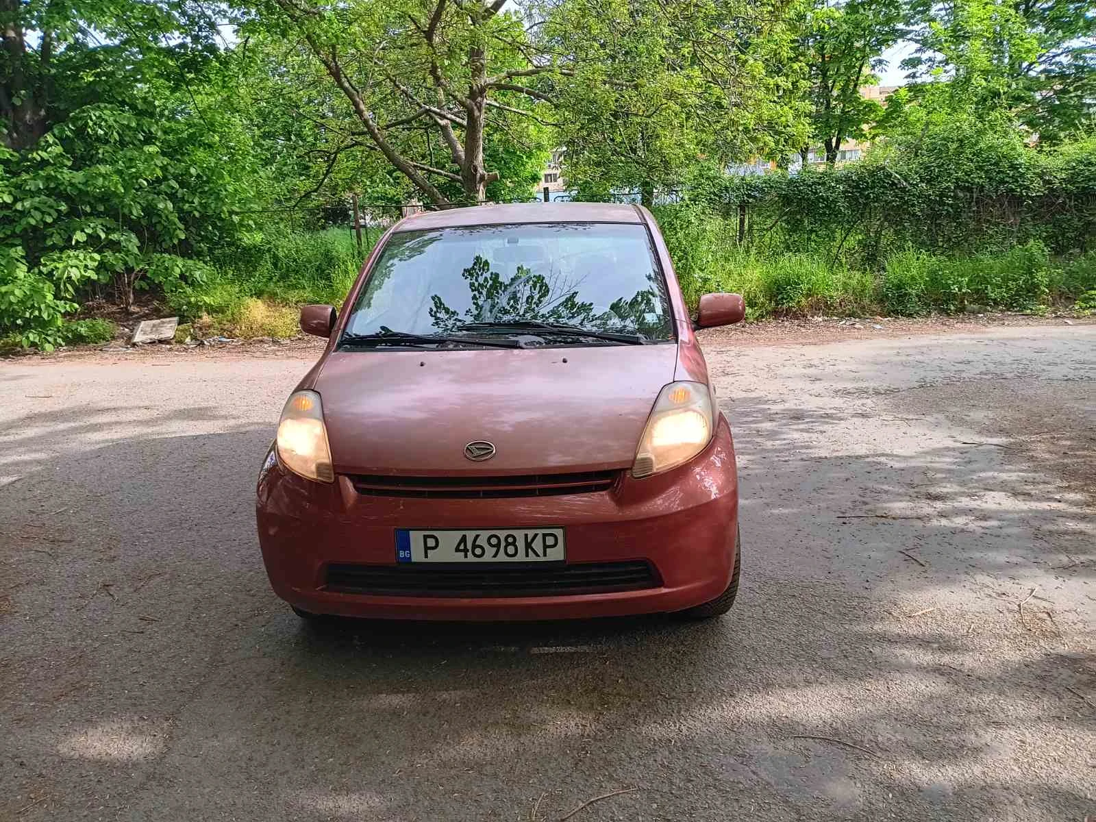Daihatsu Sirion, снимка 4 - Автомобили и джипове - 54362334