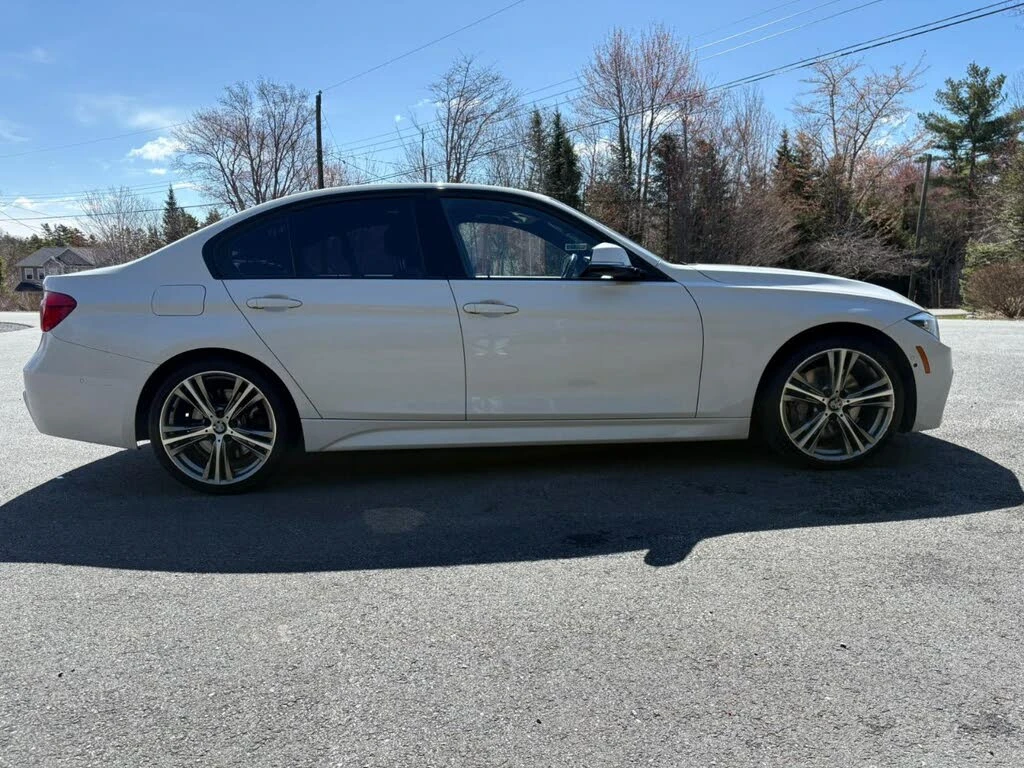BMW 340 2017 BMW 3 Series 340i xDrive Sedan AWD, снимка 4 - Автомобили и джипове - 54462667