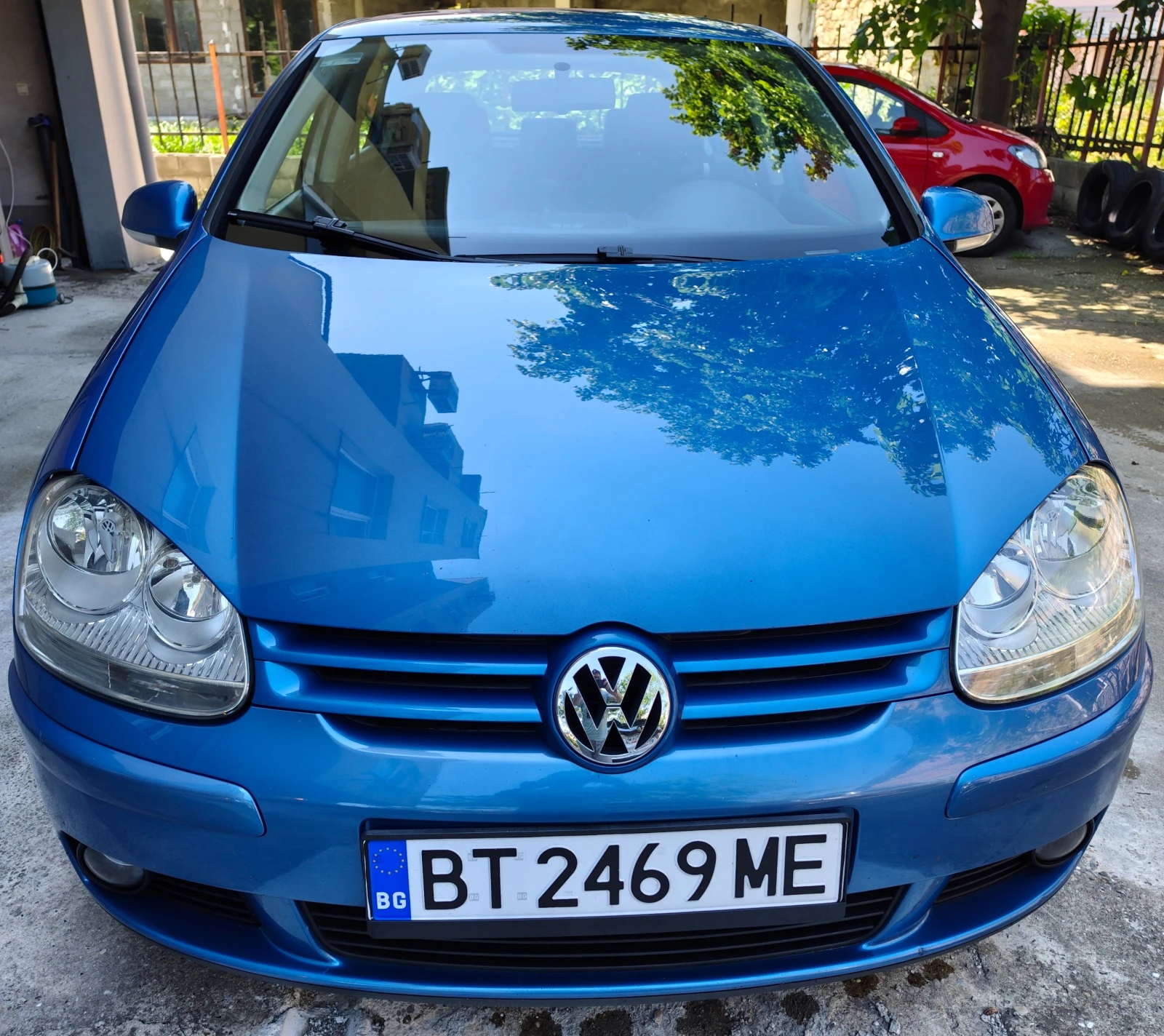 VW Golf V 1.9 TDI, 105 к.с., 6 скорости