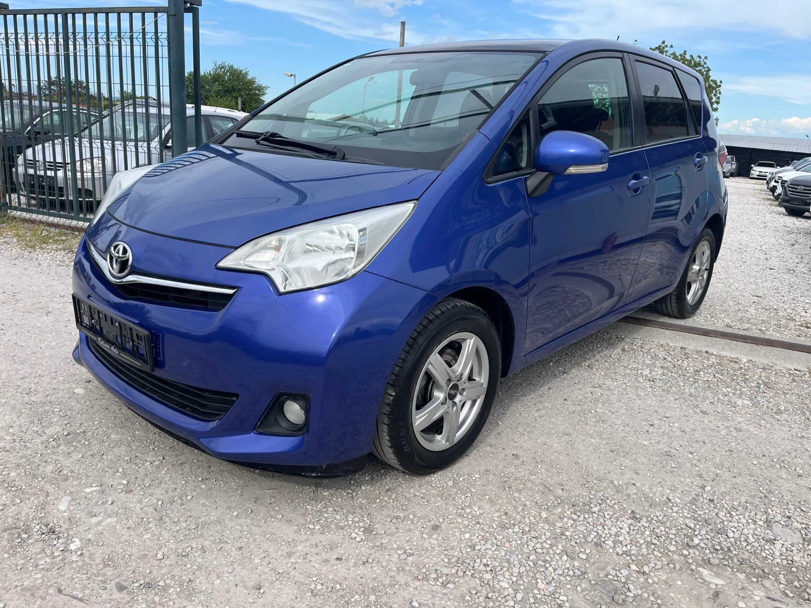 Toyota Verso S 1.33 VVT-i Нави Панорама