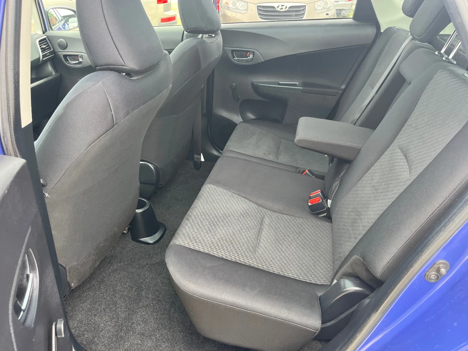 Toyota Verso S 1.33 VVT-i Нави Панорама, снимка 13 - Автомобили и джипове - 54632493