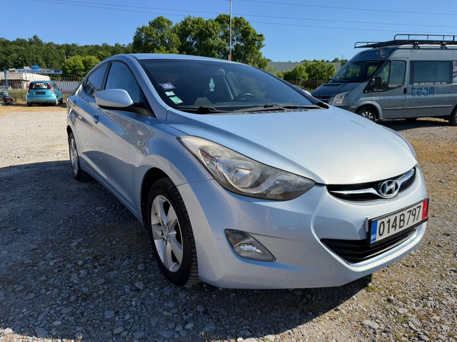 Hyundai Elantra 1.6 - 16V