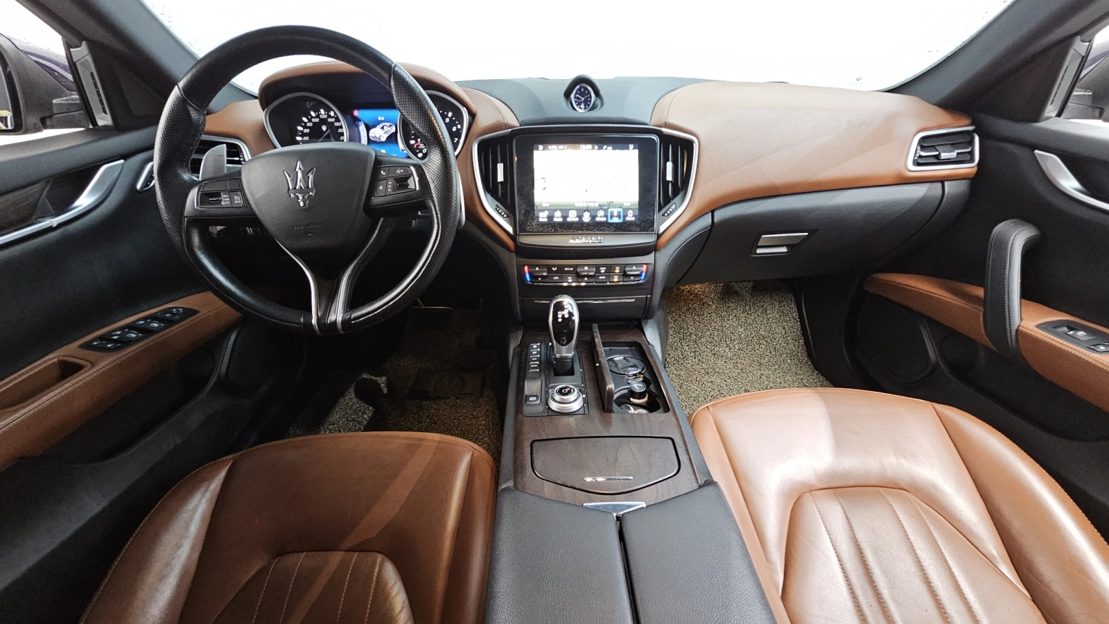 Maserati Ghibli 3.0 V6 Luxury, снимка 7 - Автомобили и джипове - 54768859