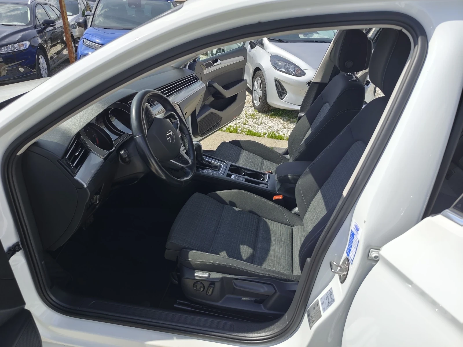 VW Passat 2.0TDI, DSG, Business , снимка 7 - Автомобили и джипове - 54881894