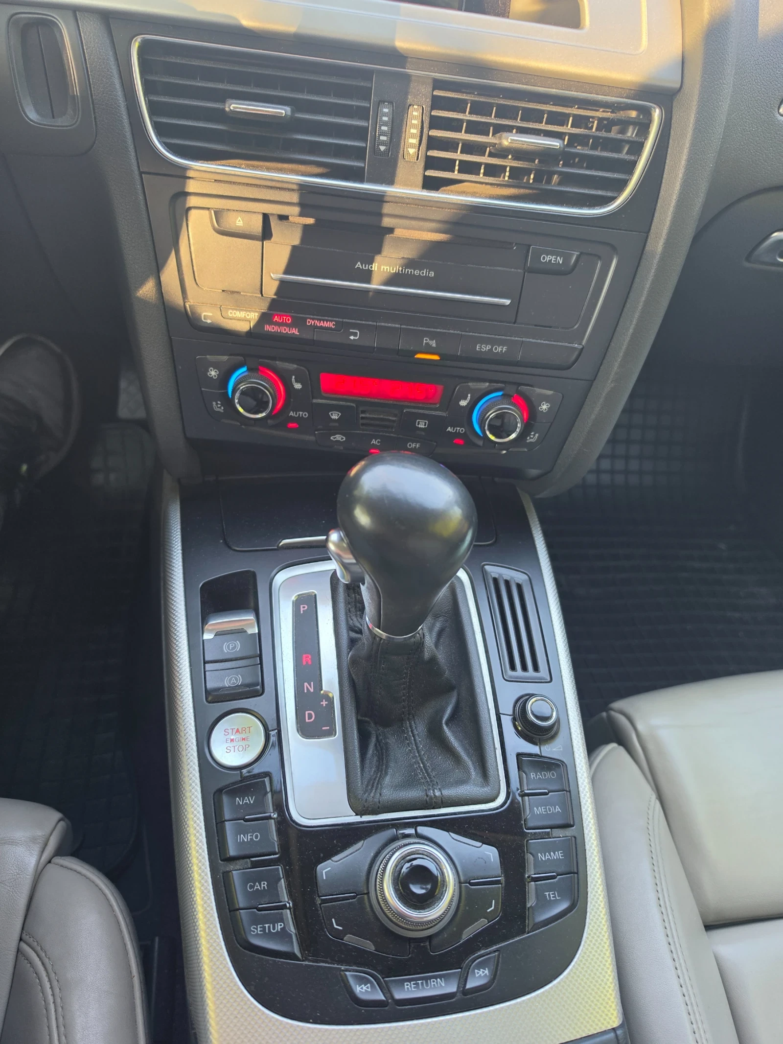 Audi A4 Allroad 2.0  tfsi, снимка 10 - Автомобили и джипове - 55211900