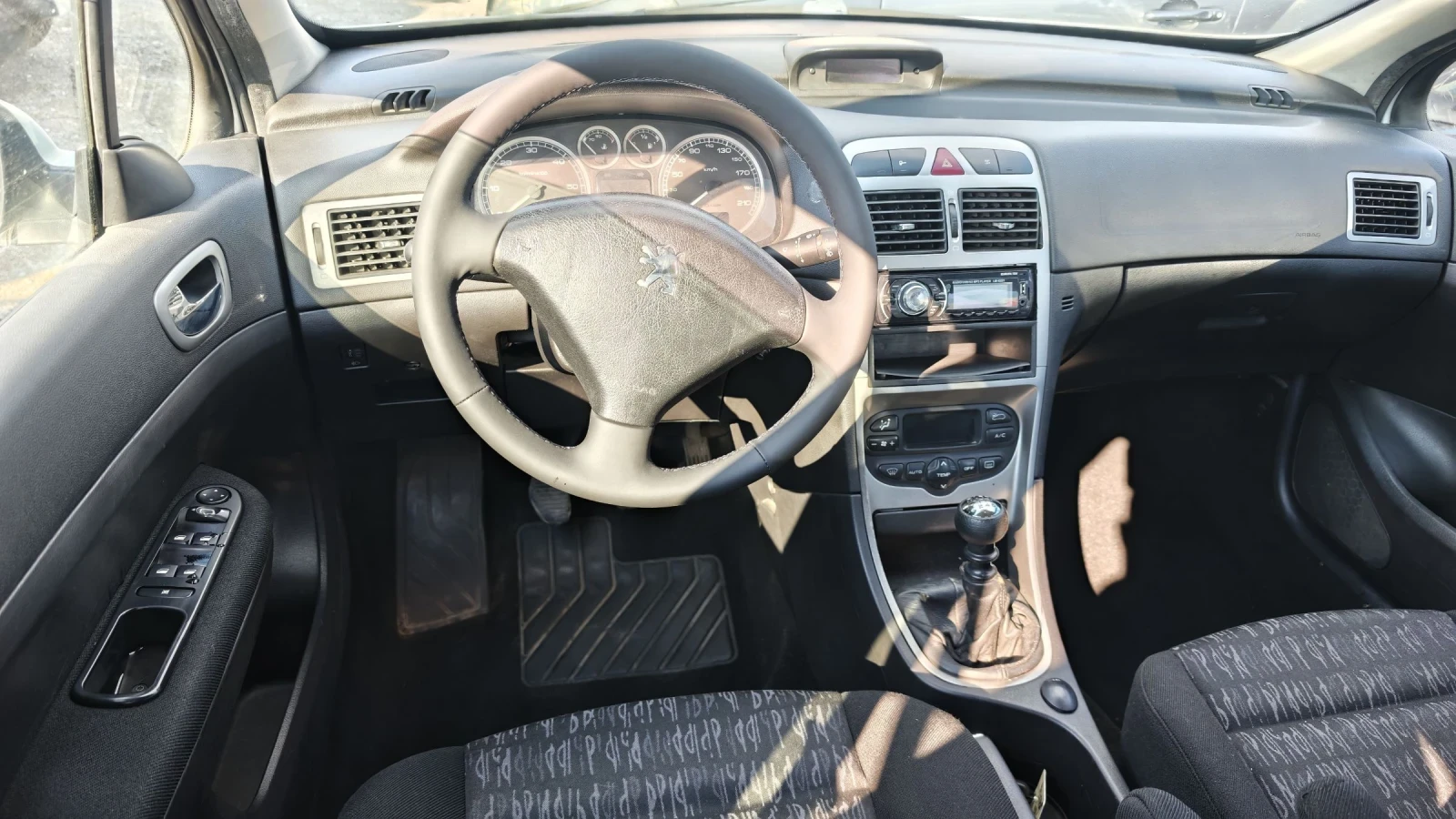 Peugeot 307 2.0hdi 136k, снимка 8 - Автомобили и джипове - 55268722