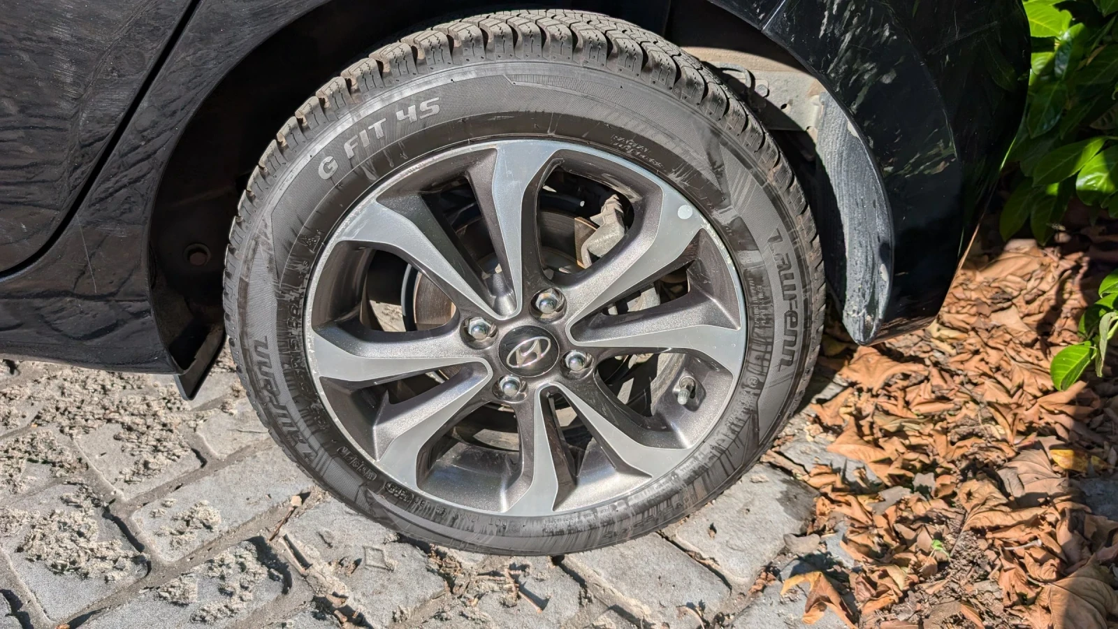 Hyundai I10 1.2 Premium , снимка 16 - Автомобили и джипове - 55500601