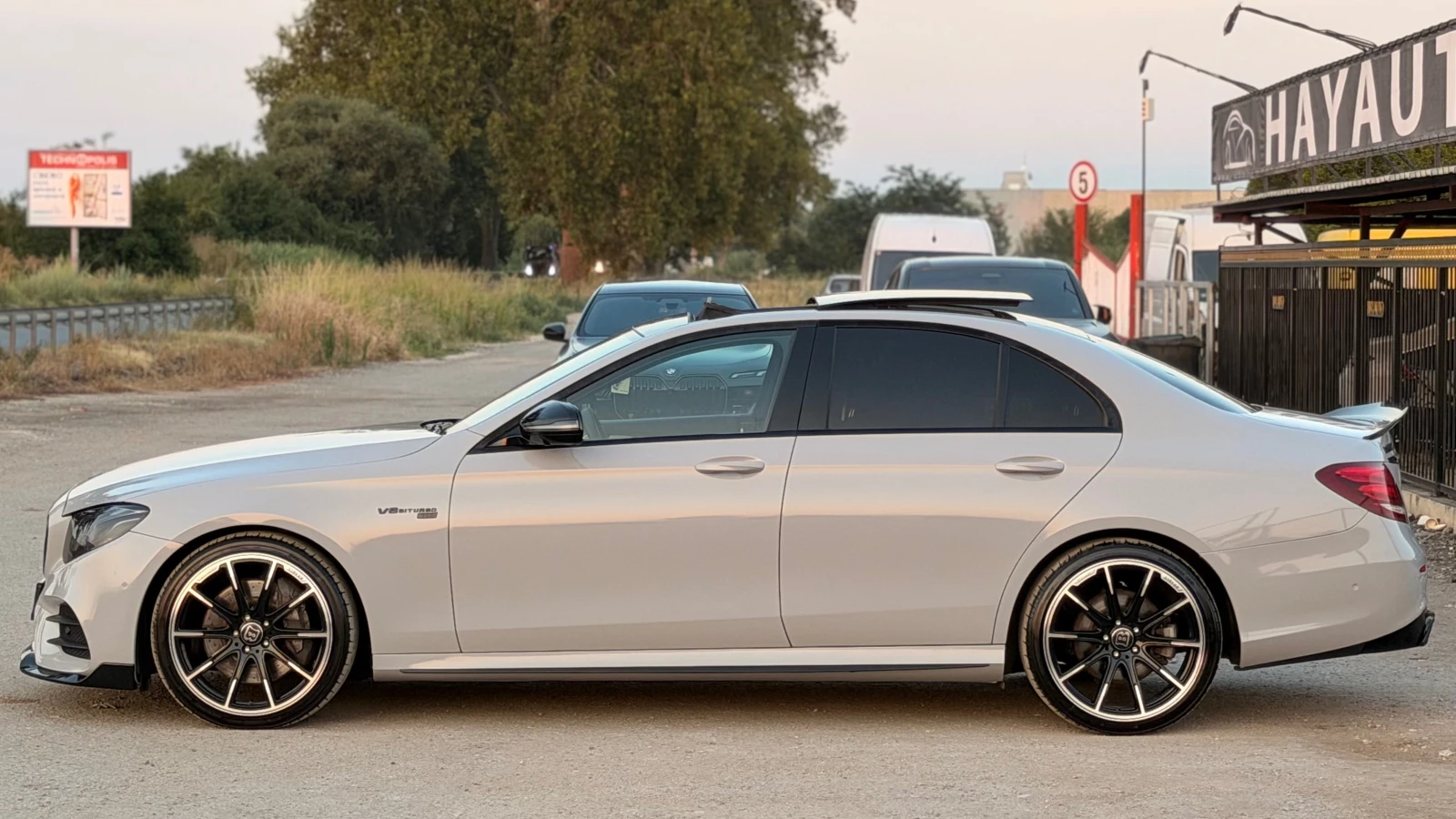 Mercedes-Benz E 350 d= BRABUS= HUD= DISTRONIC= 360* CAMERA= PANORAMA= , снимка 8 - Автомобили и джипове - 55546275
