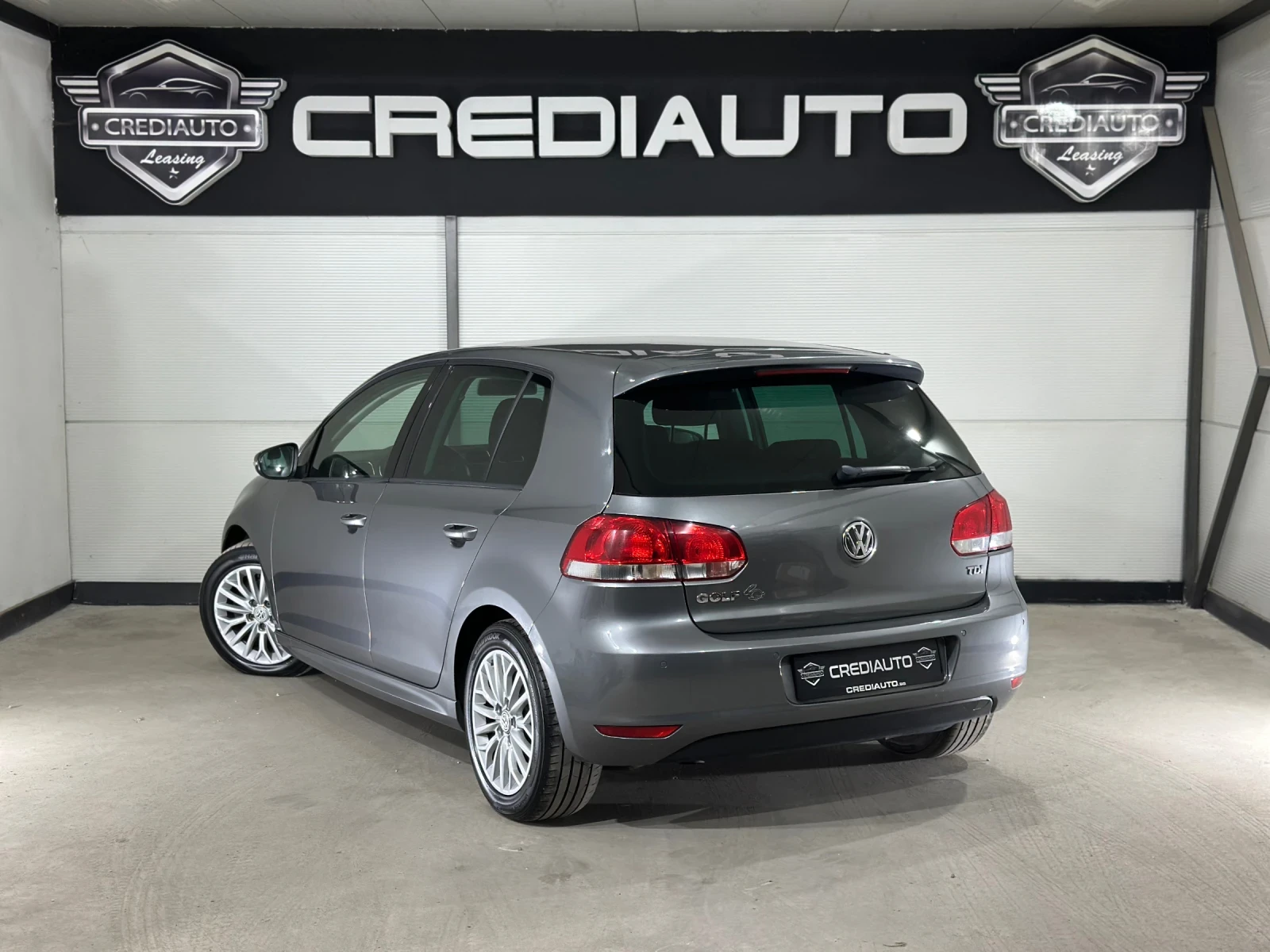 VW Golf, снимка 4 - Автомобили и джипове - 55553332