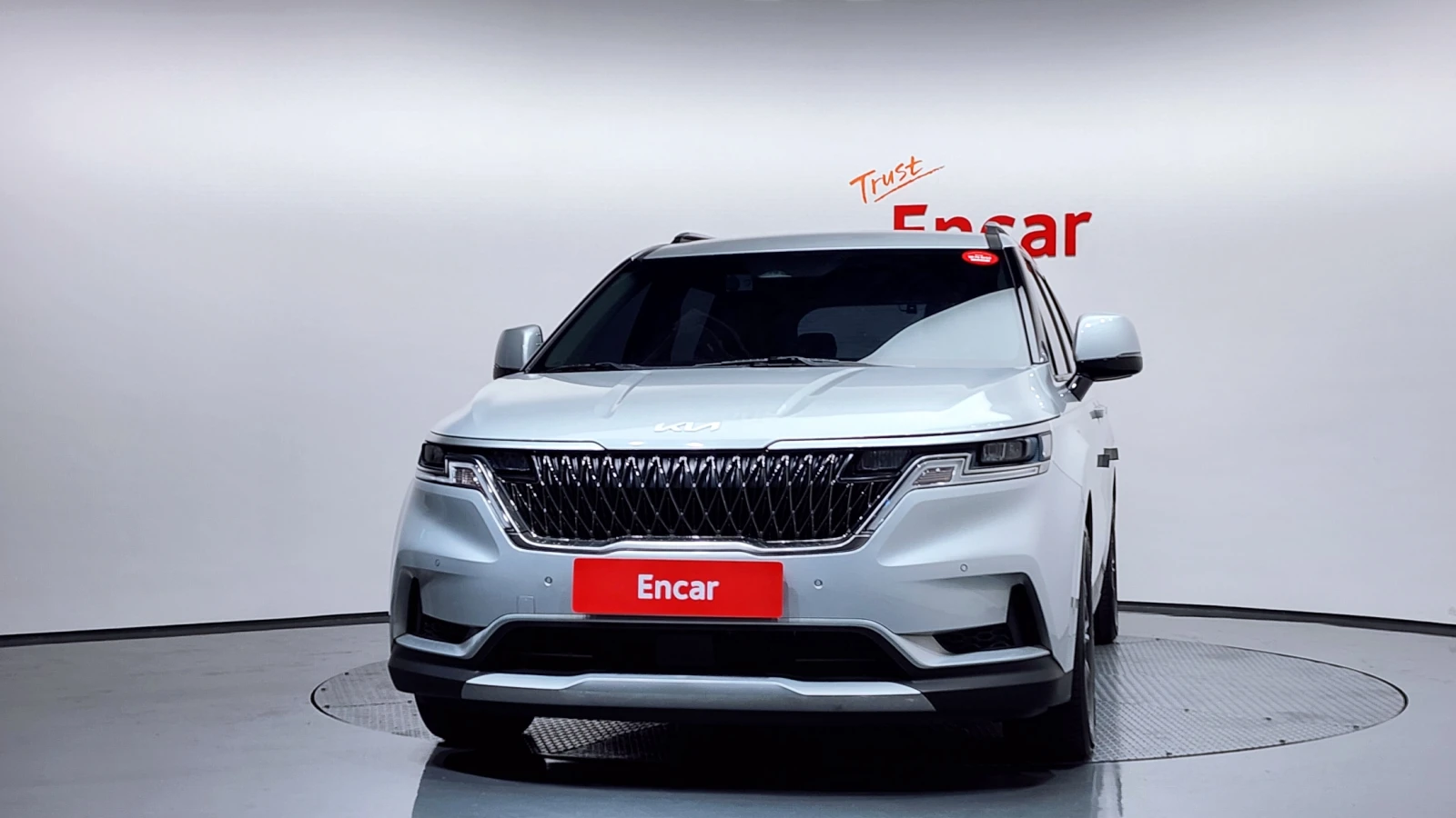 Kia Carnival 2.2* ПОДГРЕВ ВОЛАН* КРАЙНА ЦЕНА, снимка 3 - Автомобили и джипове - 55595065