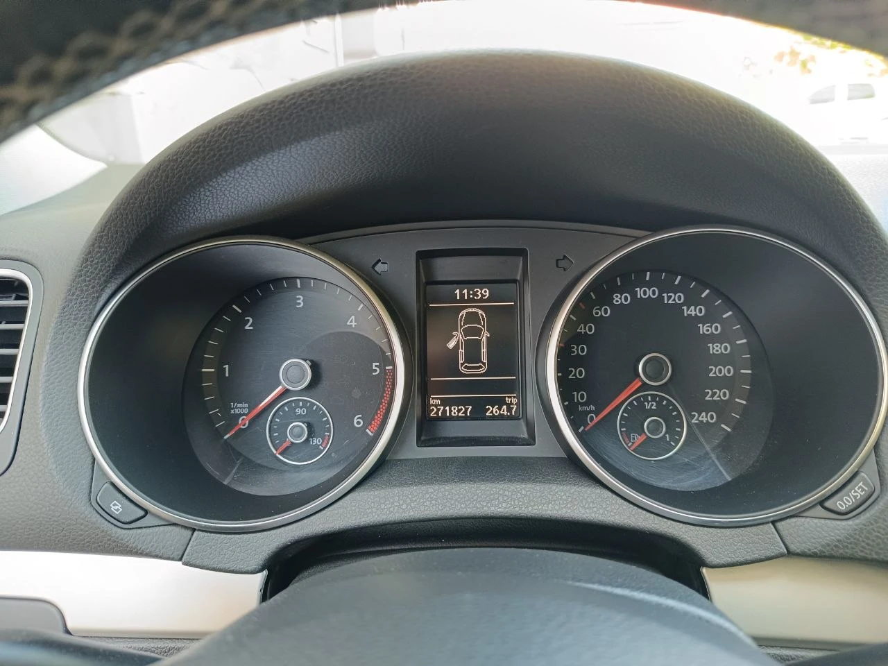 VW Golf, снимка 9 - Автомобили и джипове - 55780086