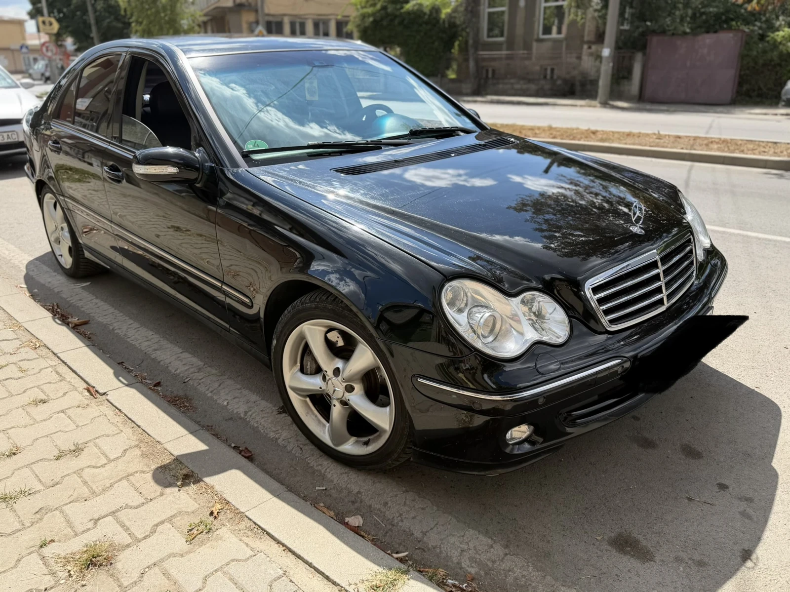Mercedes-Benz C 350, снимка 2 - Автомобили и джипове - 55951941