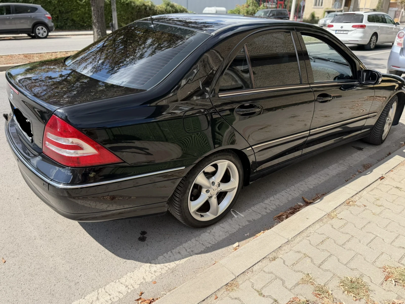 Mercedes-Benz C 350, снимка 3 - Автомобили и джипове - 55951941