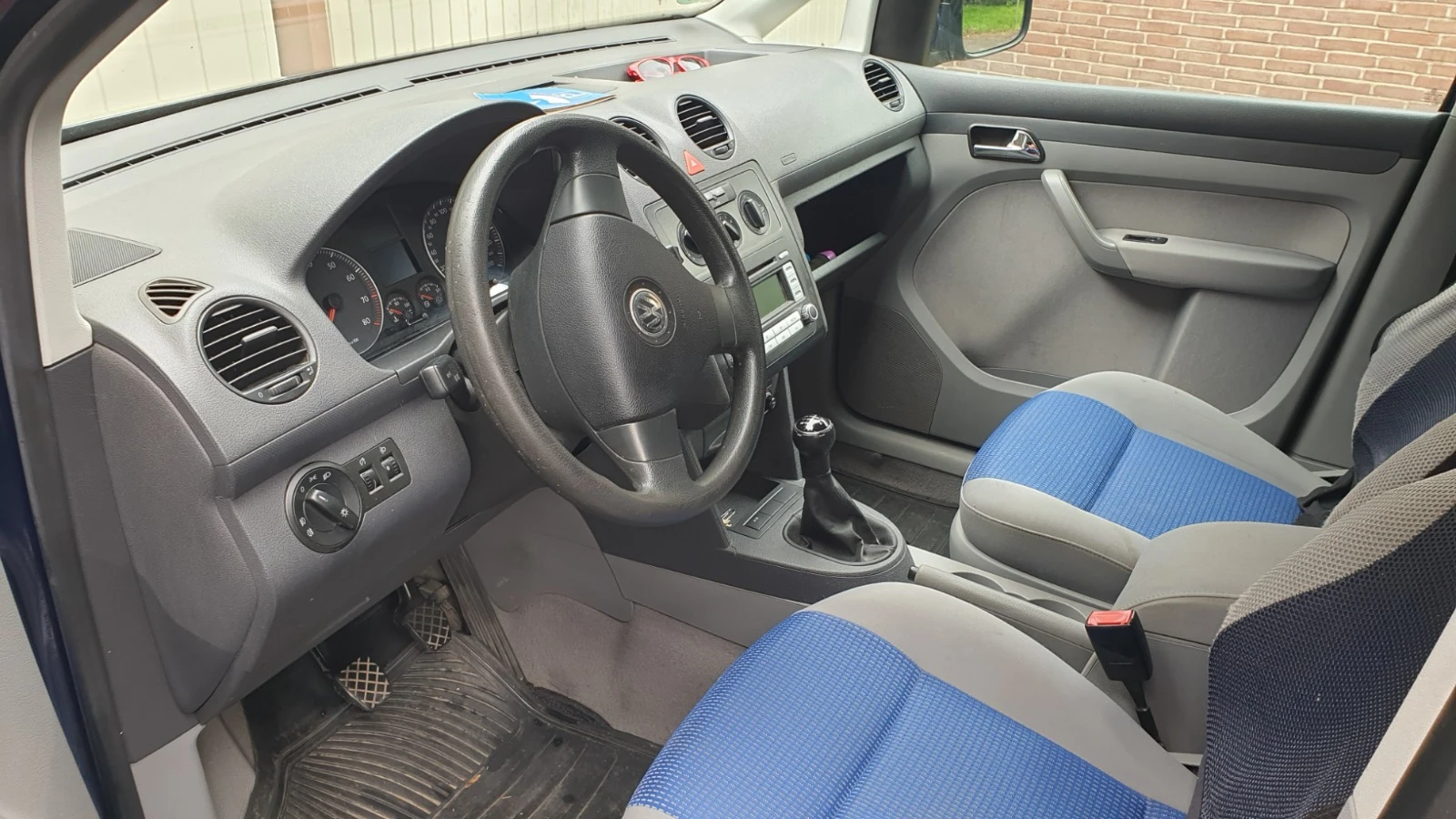 VW Caddy 2.0 CNG, снимка 6 - Автомобили и джипове - 56324049