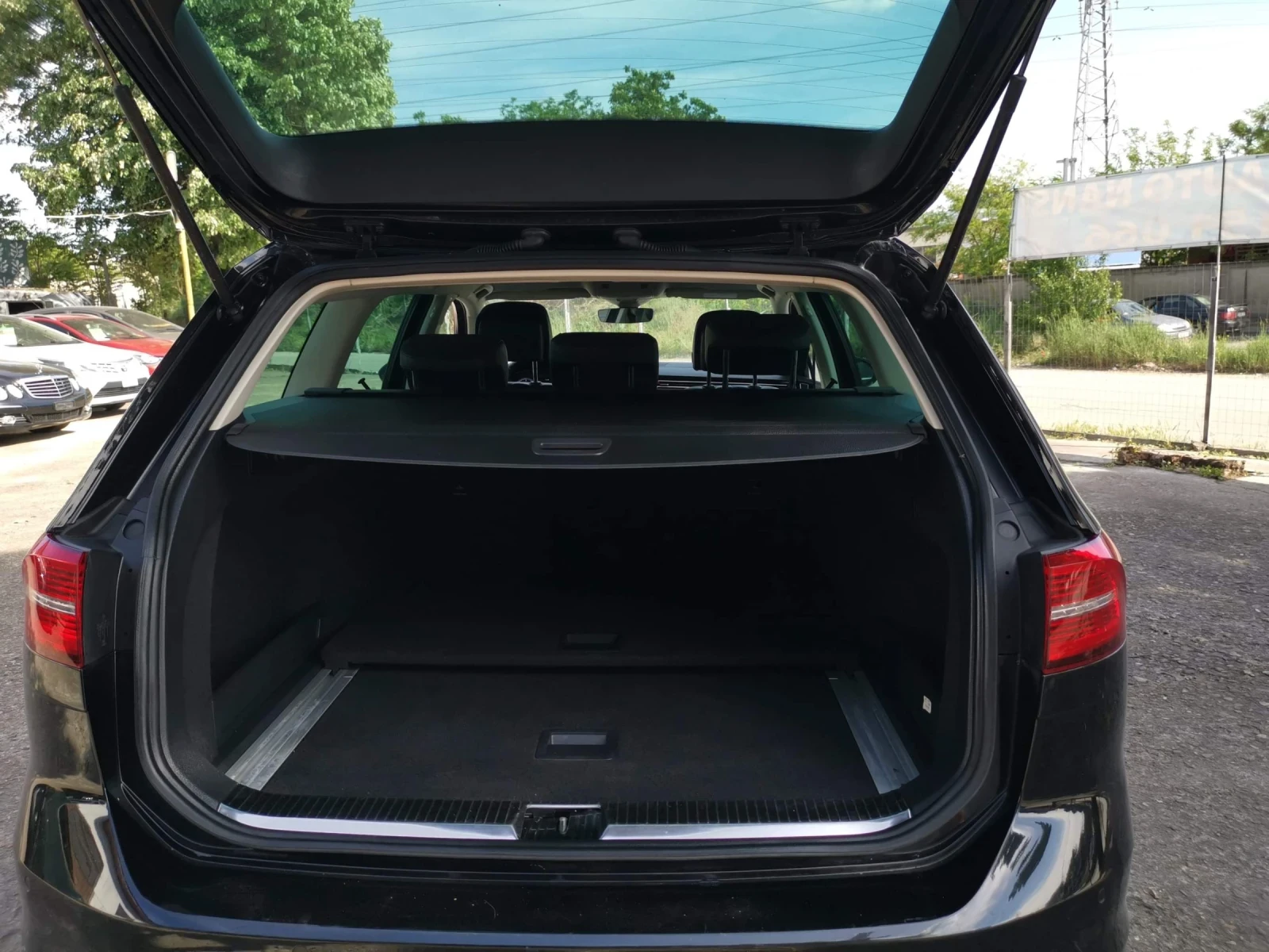 VW Passat  B8, 2.0 TDI, 190hp, снимка 13 - Автомобили и джипове - 56336193